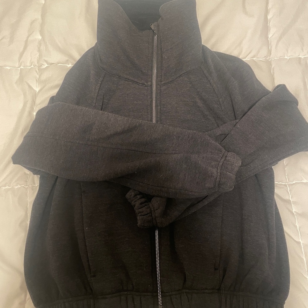 Women’s Lululemon Cozy Black Zip-Up Jacket